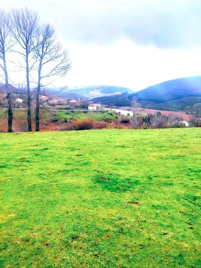 La Casita De La Montana Appartement Alba de los Cardaños Buitenkant foto